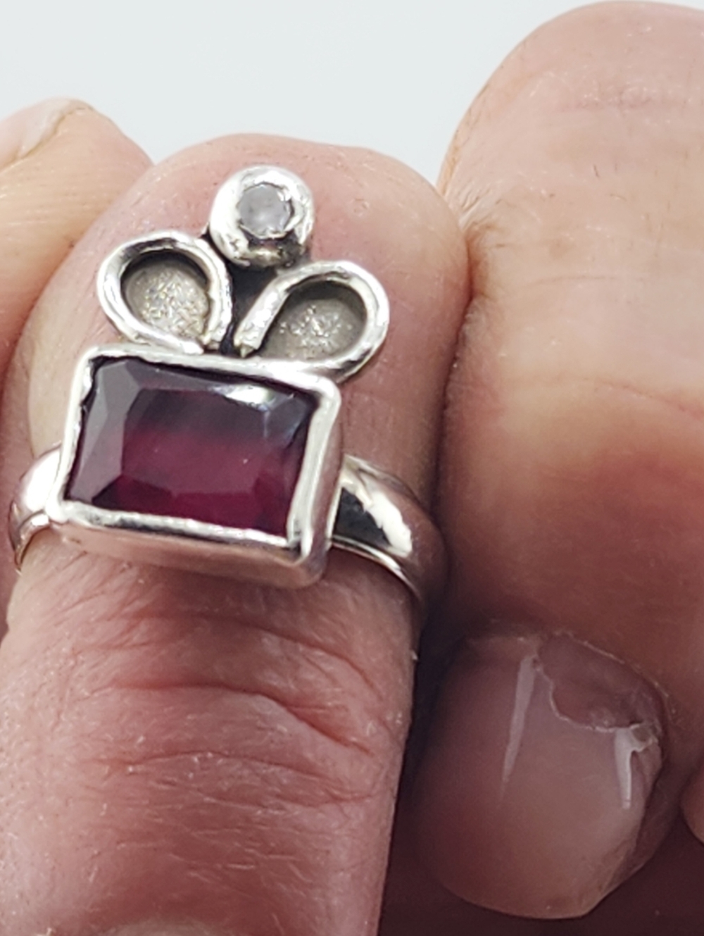 GARNET & CLEAR ZIRCONIA HANDMADE RING IN STERLING SILVER RECYCLED METAL SZ 6 - Picture 6 of 14